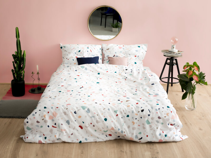 Sample Ad: Stylish remodeled room